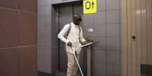 digital signage for blind and visually impaired